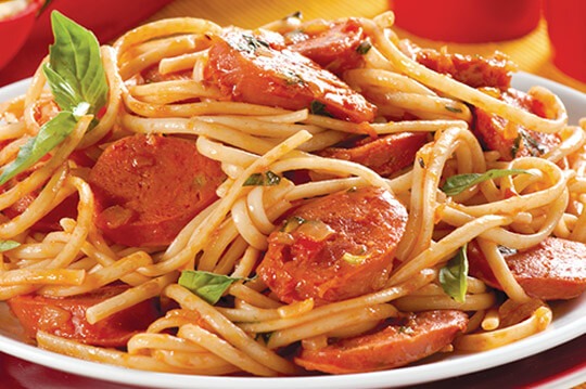 ESPAGUETIS CON CHORIZO FRIBAQ